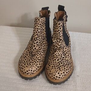 Blowfish Black and White Ankle Heeled Animal Print Boots With Cheetah Print Fall